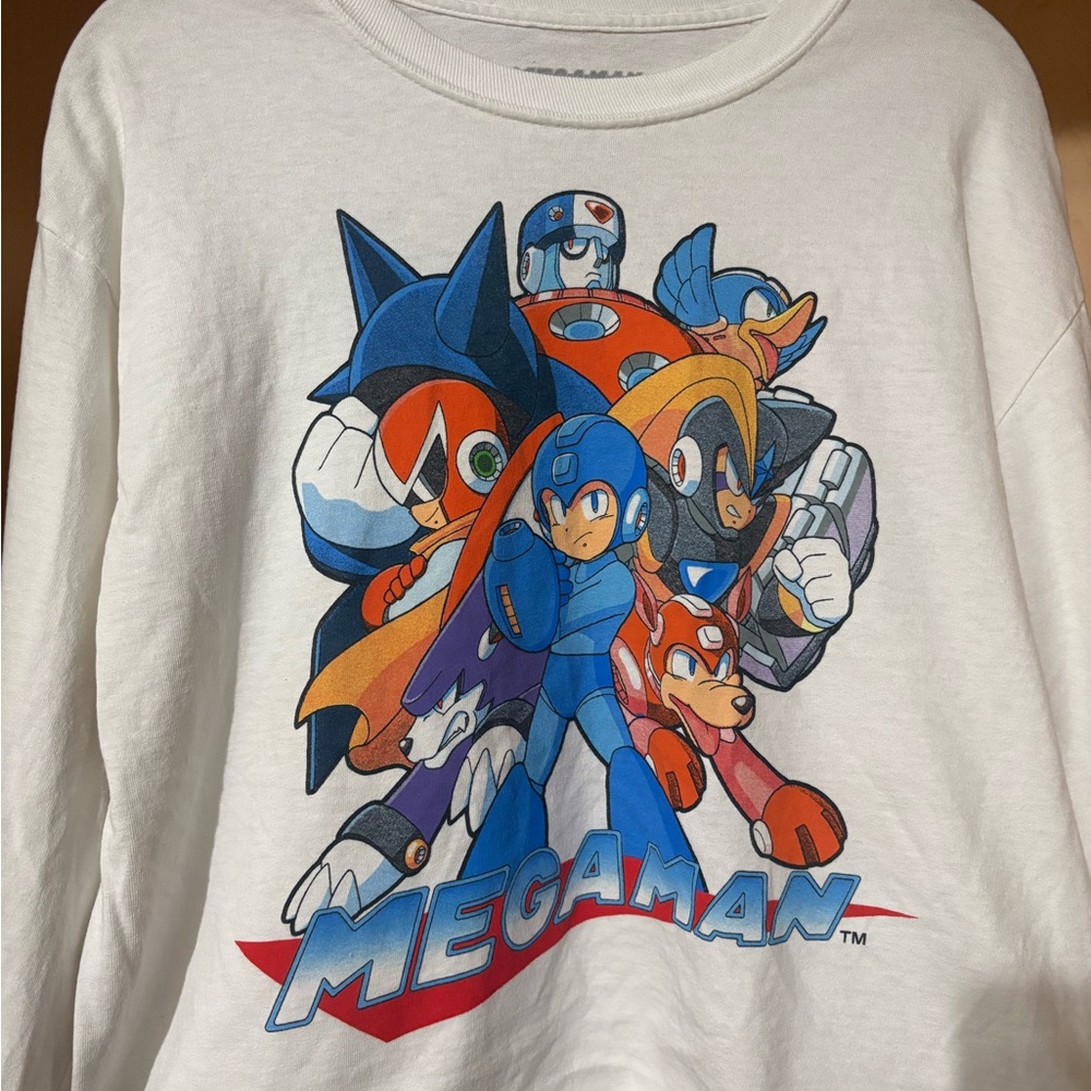 Bioworld CAPCOM MegaMan Long Sleeve Tee - White and Multicolor